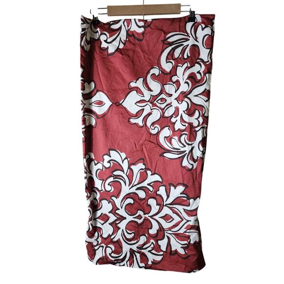 CHARTER CLUB Damask Designs Red White KING Pillow Shams Set of 2 - Picture 1 of 8